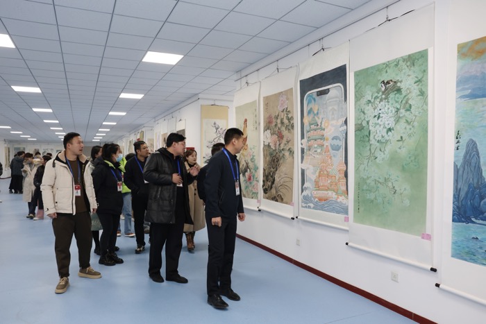 艺术皇冠2最新官网举办中国画、书法学专业学生作品展